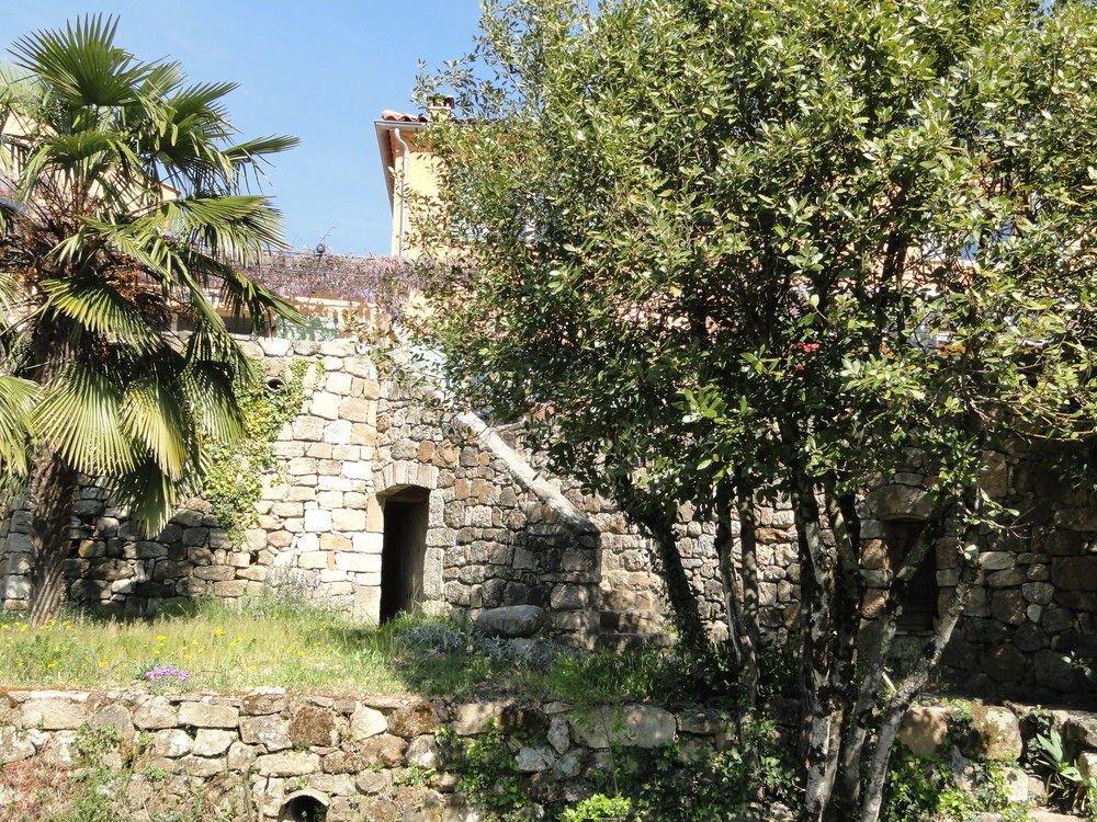 Chambre D'Hotes Au Creux Du Chambon Joyeuse Exterior photo